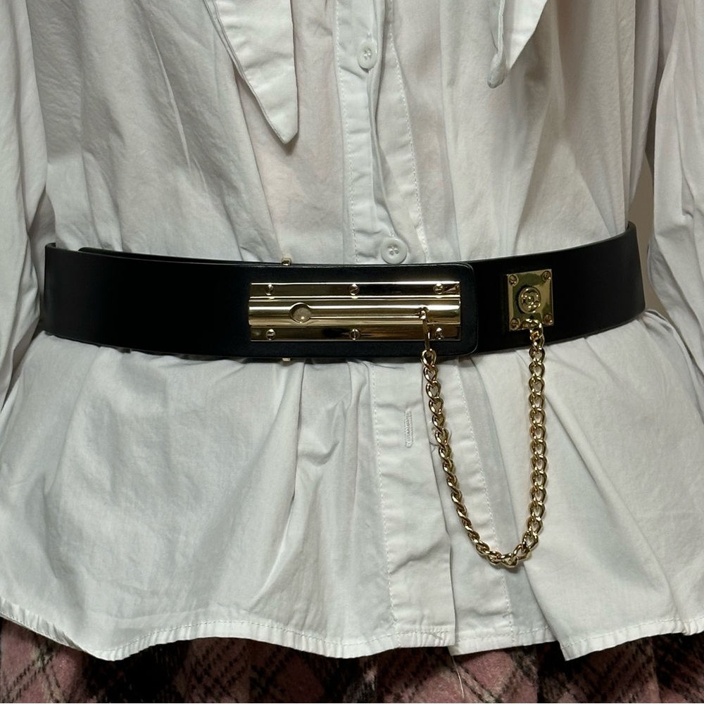 CHANEL 02P Black Leather Waist Belt 80/32